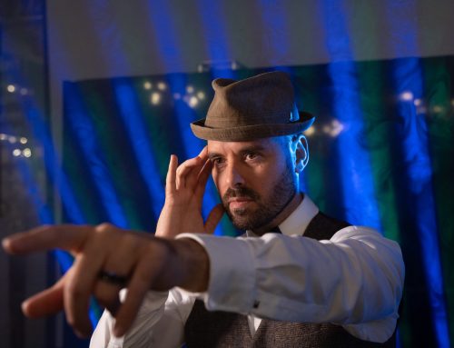 Speak Easy Magic Show